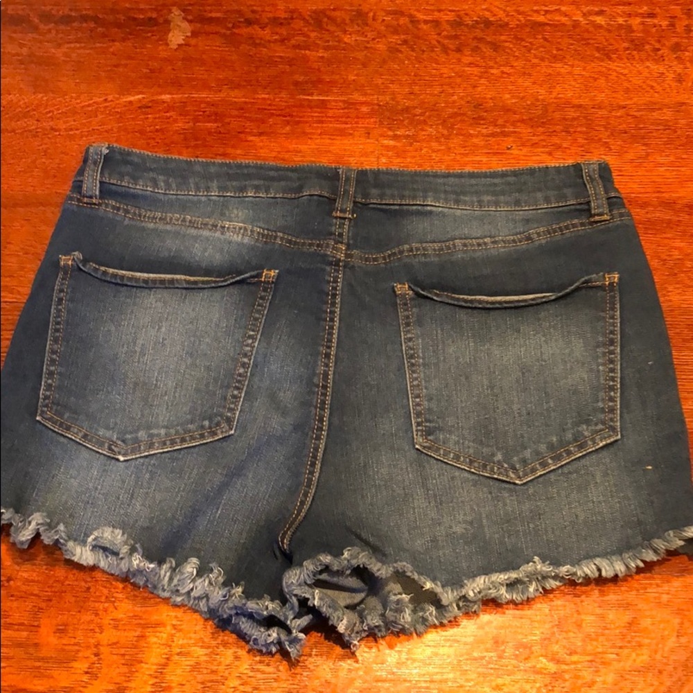 Refuge denim shorts - Picture 2 of 3